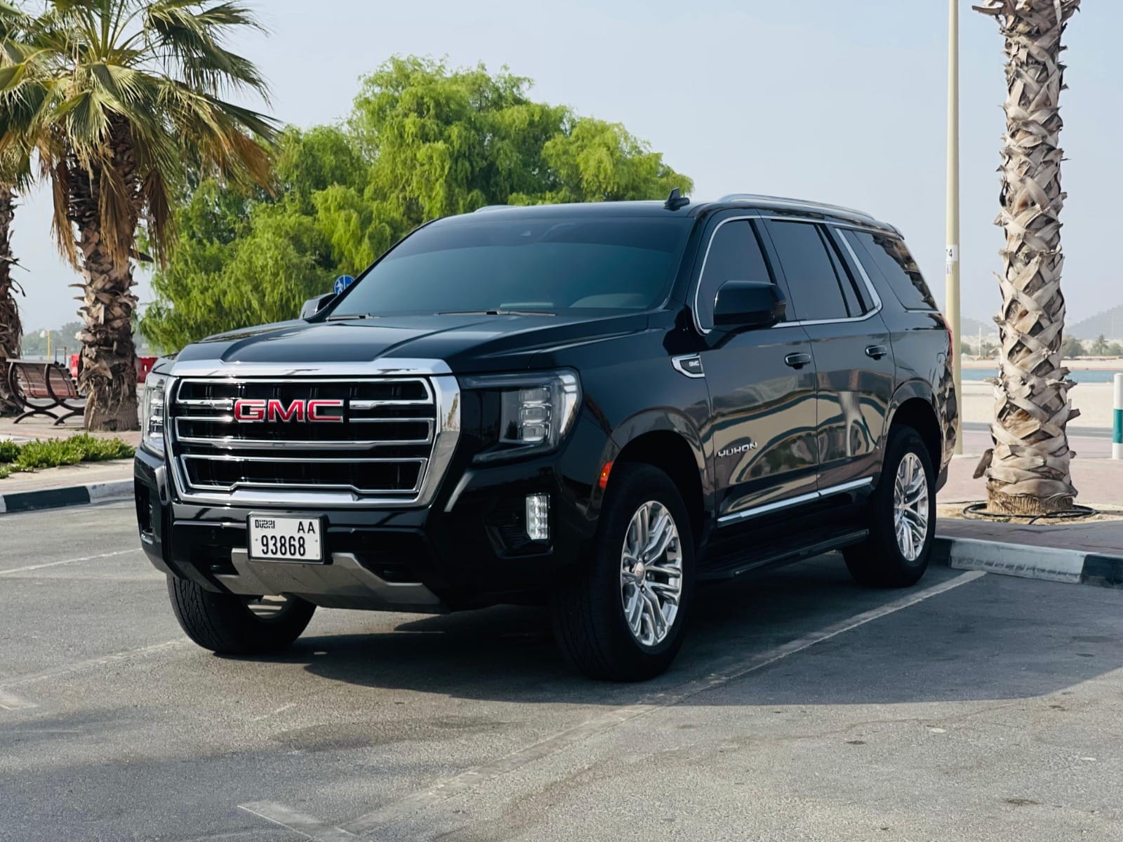 Rent GMC Yukon 2024 in Dubai – Luxury, Power, and Comfort 2 Rent GMC Yukon 2024 in Dubai – Luxury, Power, and Comfort - Image 2