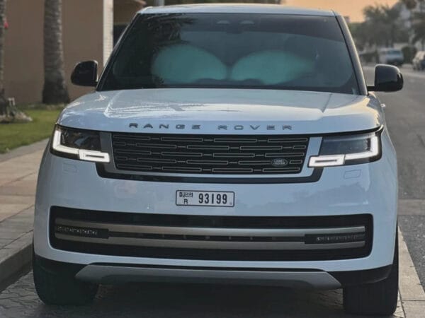 Rent Range Rover Vogue 2024 in UAE
